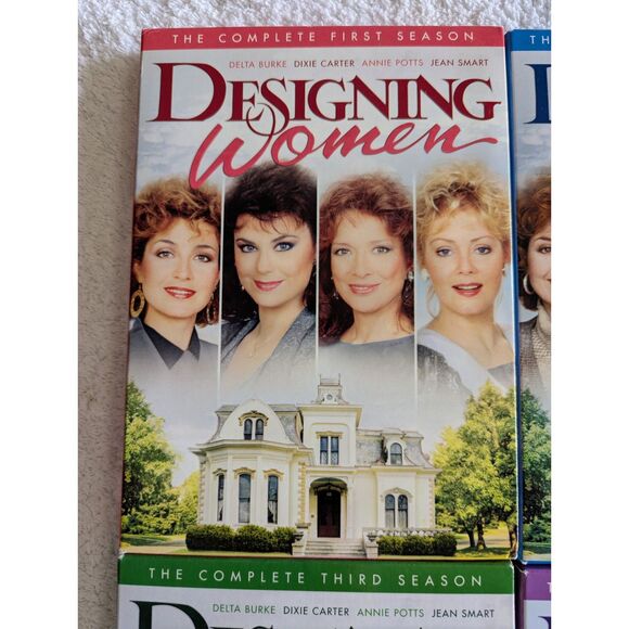 Bundle of 4 "Designing Women" Seasons 1 thru 4  (8 DVD's total) - Picture 3 of 10